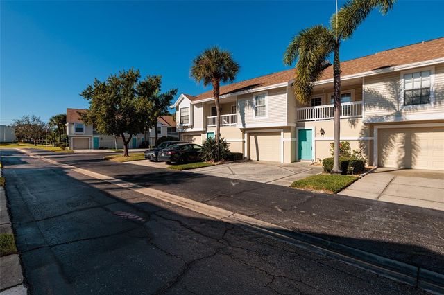 216 SUN VISTA CT S, Treasure Island, FL 33706