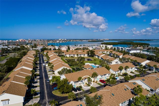 216 SUN VISTA CT S, Treasure Island, FL 33706