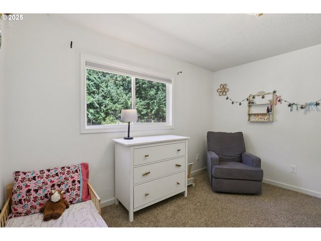 21621 S UPPER HIGHLAND Rd, Beavercreek, OR 97004