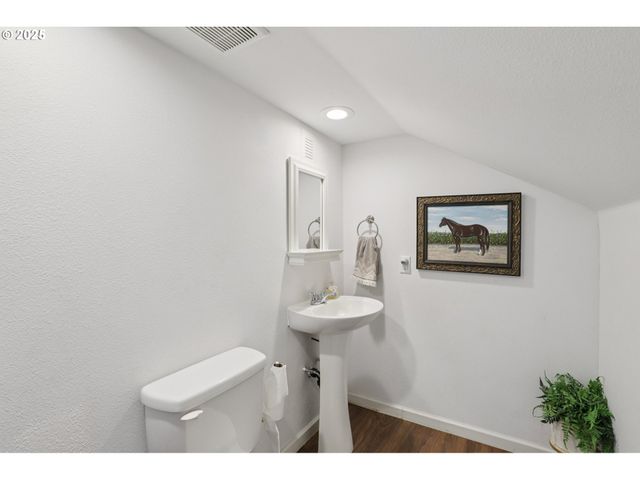 21621 S UPPER HIGHLAND Rd, Beavercreek, OR 97004