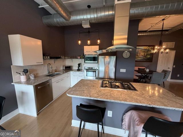 3820 Roswell Road NE 709, Atlanta, GA 30342