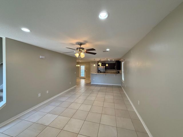 498 Eisenhower Drive, Crestview, FL 32539