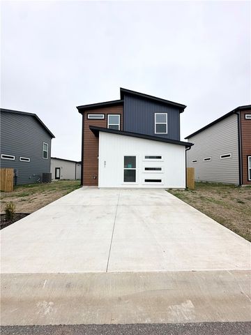 891 Boardwalk Avenue, Bentonville, AR 72713