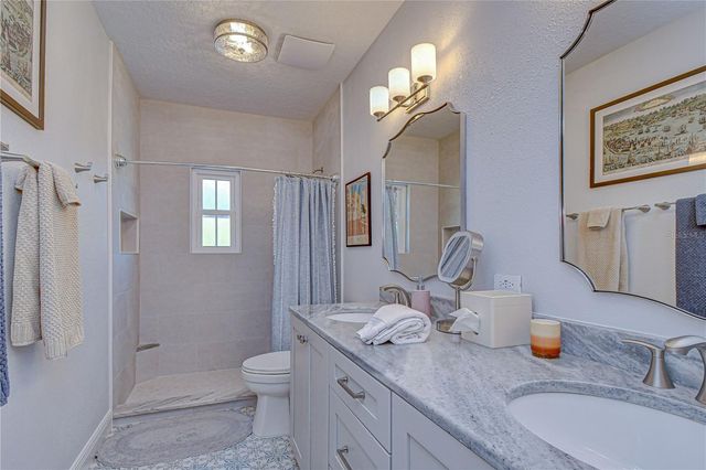 6135 CHURCHSIDE DRIVE, Lithia, FL 33547