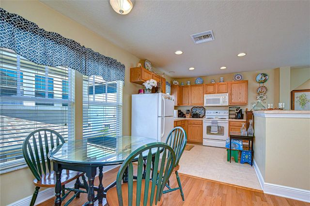 6135 CHURCHSIDE DRIVE, Lithia, FL 33547