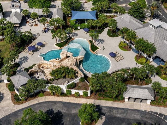 6135 CHURCHSIDE DRIVE, Lithia, FL 33547