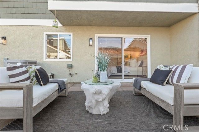 58 Rockwood, Irvine, CA 92614