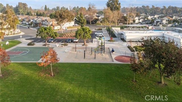 58 Rockwood, Irvine, CA 92614