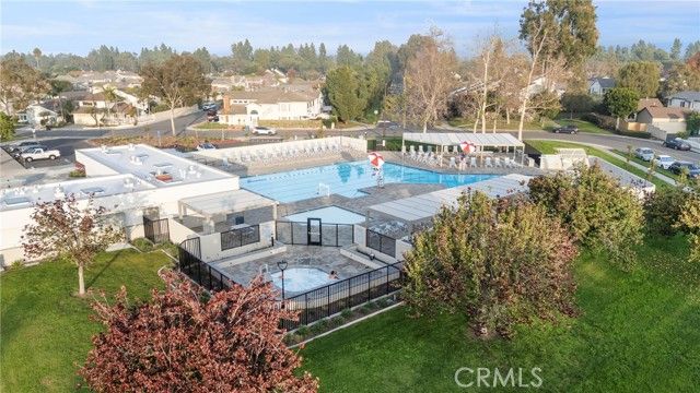 58 Rockwood, Irvine, CA 92614