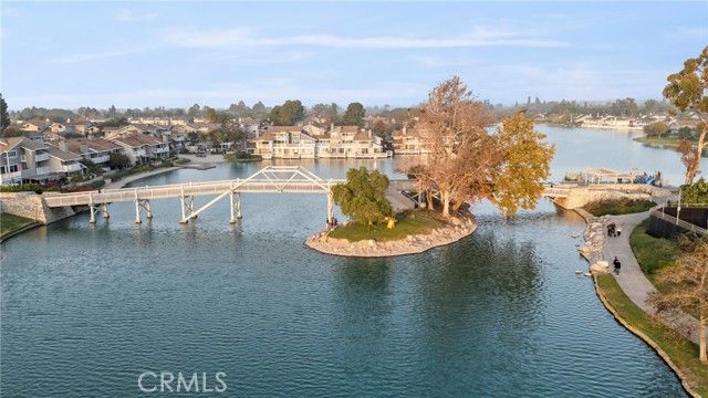 58 Rockwood, Irvine, CA 92614