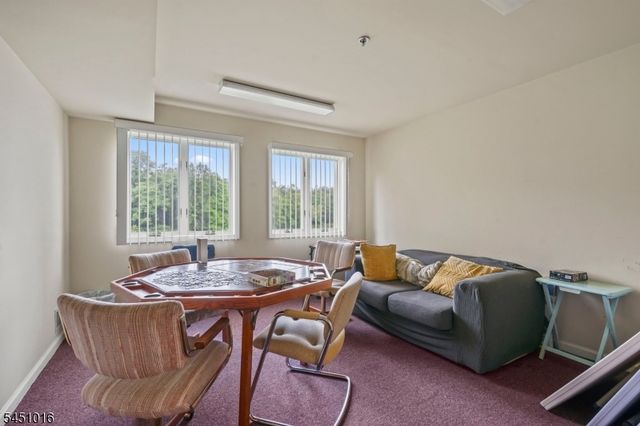 89 Park Edge 3F, Berkeley Heights Twp., NJ 07922