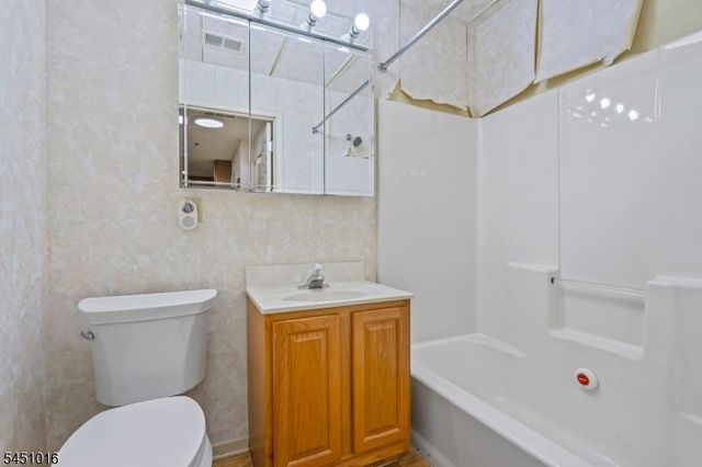89 Park Edge 3F, Berkeley Heights Twp., NJ 07922