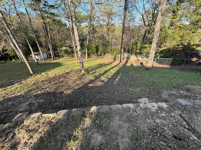 210 Oak Forest Lane, Warner Robins, GA 31088