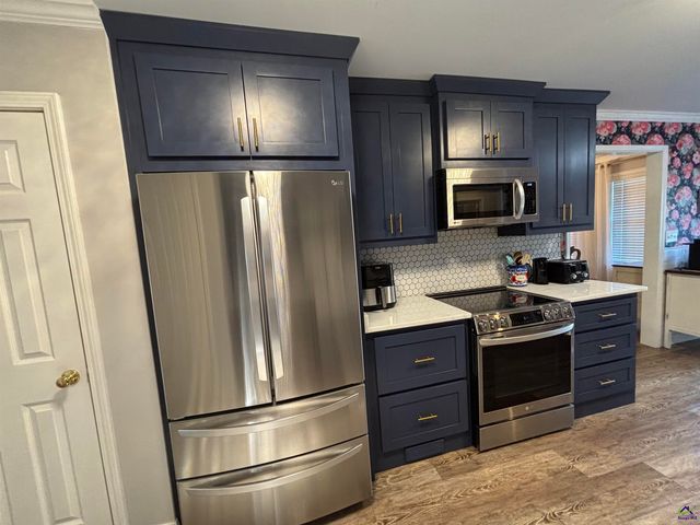 210 Oak Forest Lane, Warner Robins, GA 31088