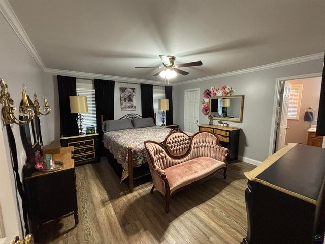 210 Oak Forest Lane, Warner Robins, GA 31088