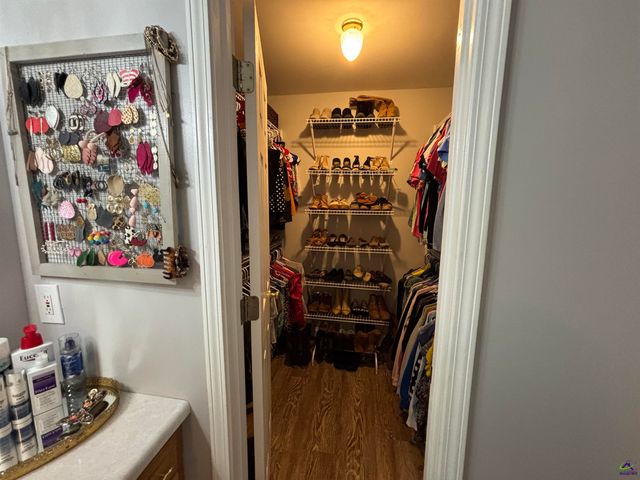 210 Oak Forest Lane, Warner Robins, GA 31088