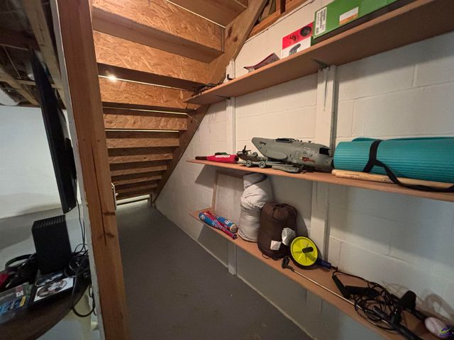 210 Oak Forest Lane, Warner Robins, GA 31088