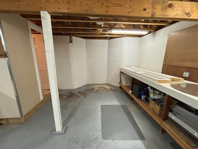 210 Oak Forest Lane, Warner Robins, GA 31088