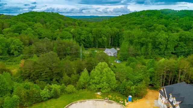 596 Kashaya Lane, Soddy Daisy, TN 37379