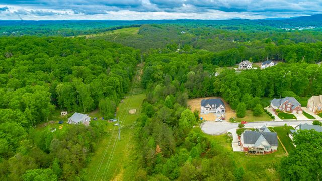 596 Kashaya Lane, Soddy Daisy, TN 37379
