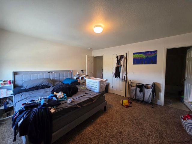 352 SNYDER AVE, Cheyenne, WY 82007