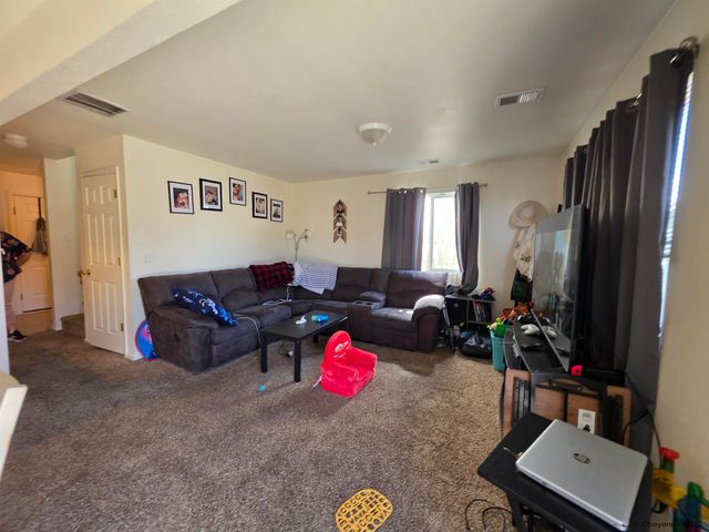 352 SNYDER AVE, Cheyenne, WY 82007