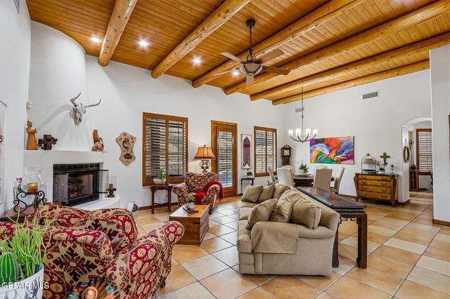 1133 CALLE LOMAS Drive, El Paso, TX 79912