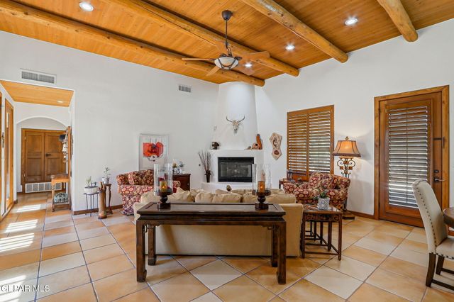 1133 CALLE LOMAS Drive, El Paso, TX 79912