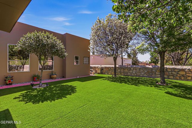 1133 CALLE LOMAS Drive, El Paso, TX 79912