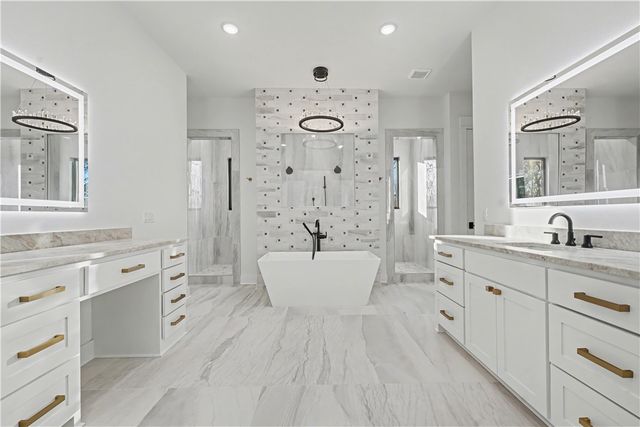 561 Oneida, Pea Ridge, AR 72751