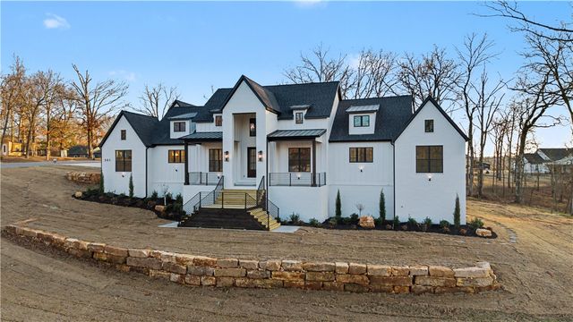 561 Oneida, Pea Ridge, AR 72751