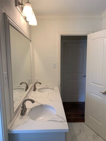 1953 Camden Way, Carrollton, TX 75007