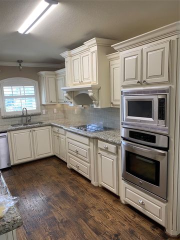 1953 Camden Way, Carrollton, TX 75007