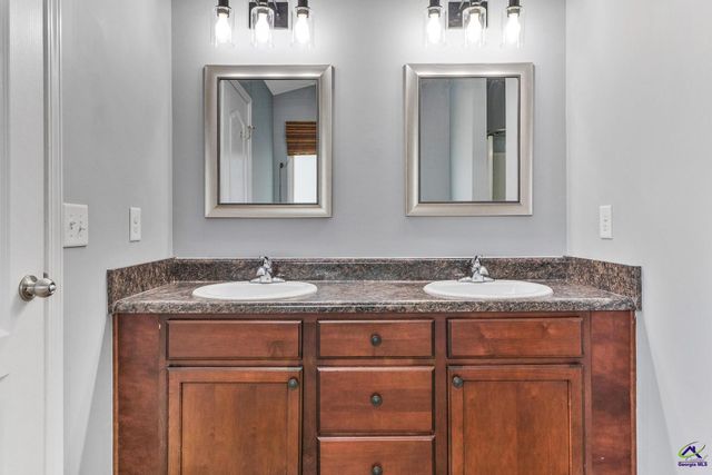 103 Steeple Court, Perry, GA 31069