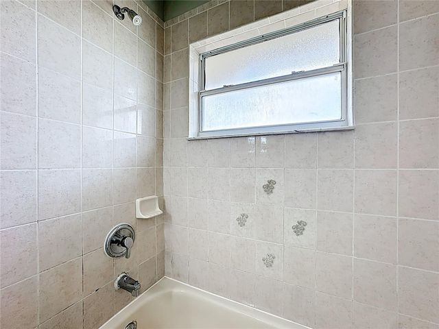 17331 COUNTY ROAD 33, Groveland, FL 34736