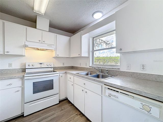 17331 COUNTY ROAD 33, Groveland, FL 34736