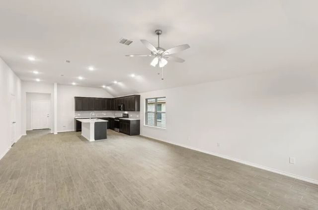 2841 Hay Lane, Midlothian, TX 76065