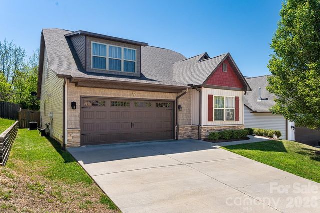 9 Partridge Berry Lane, Weaverville, NC 28787