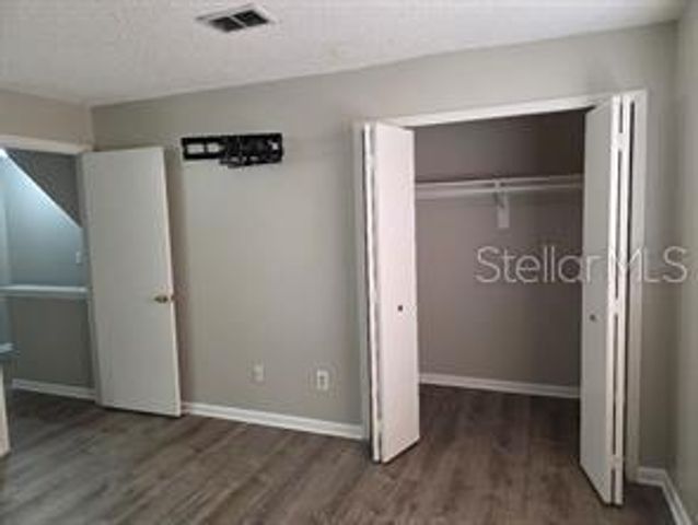 2031 PINE CHACE COURT, Tampa, FL 33613