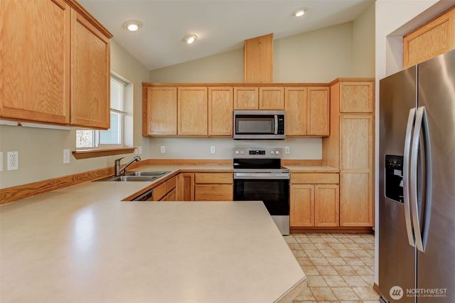 2316 Combine Street, East Wenatchee, WA 98802