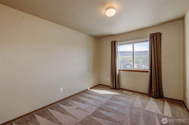 2316 Combine Street, East Wenatchee, WA 98802