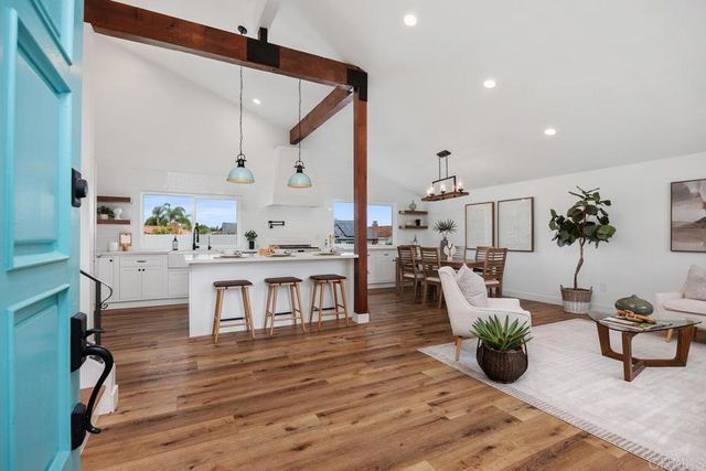 1528 Avenida De Los Lirios, Encinitas, CA 92024