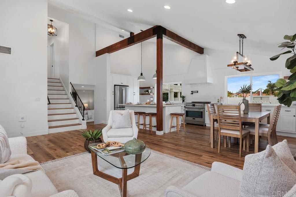 1528 Avenida De Los Lirios, Encinitas, CA 92024