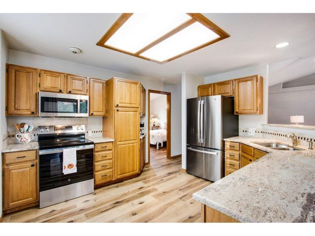 922 N 7th St, Johnstown, CO 80534