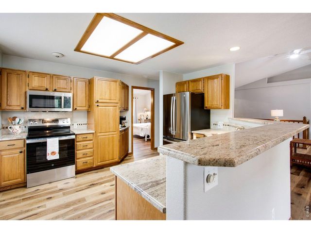 922 N 7th St, Johnstown, CO 80534