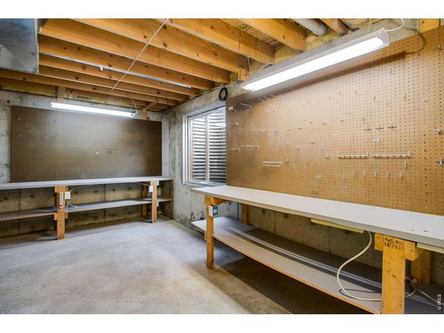 922 N 7th St, Johnstown, CO 80534