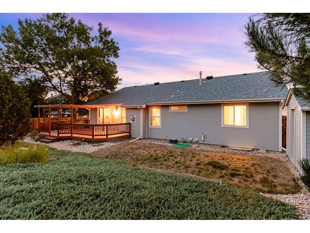 922 N 7th St, Johnstown, CO 80534