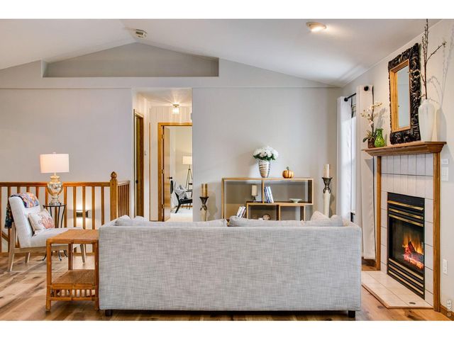 922 N 7th St, Johnstown, CO 80534