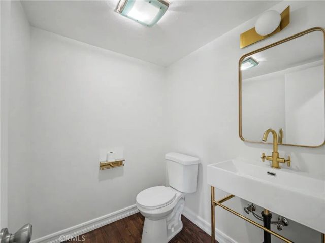 5121 Westpark 108, North Hollywood, CA 91601