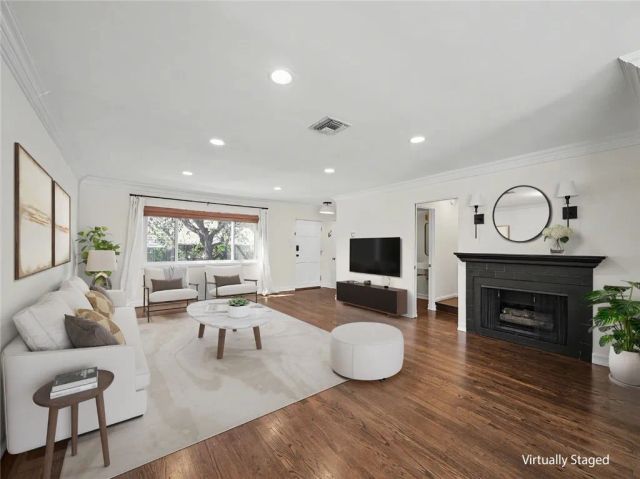 5121 Westpark 108, North Hollywood, CA 91601